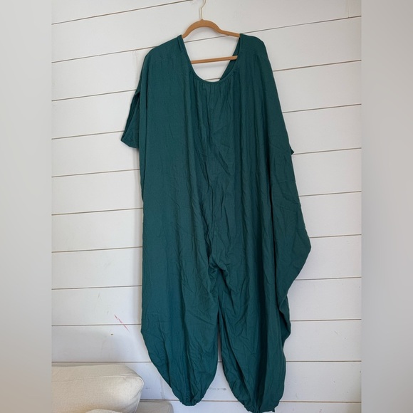 NWOT Free People Milo One-Piece  Oversized Dolman Sleeve Linen Viscose Jumpsuit - Picture 5 of 11